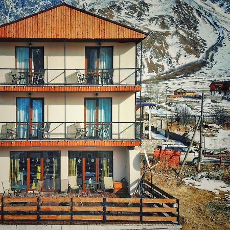 Sunshine Kazbegi Hotel Eksteriør billede