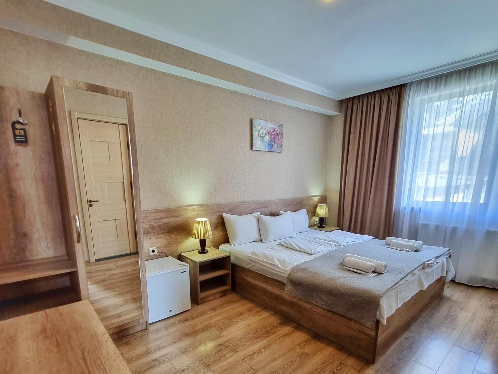 Sunshine Kazbegi Hotel Eksteriør billede