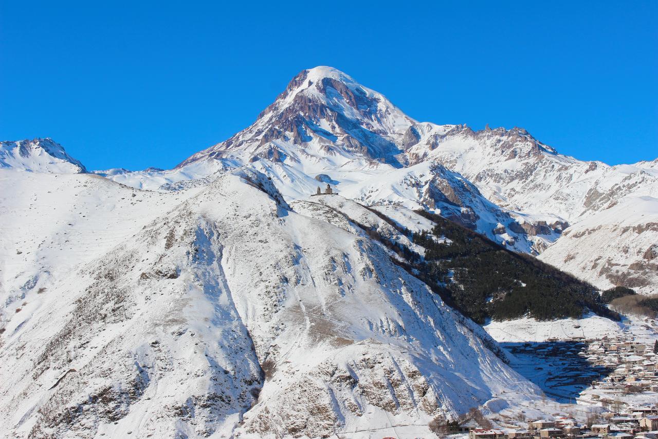 Sunshine Kazbegi Hotel Eksteriør billede