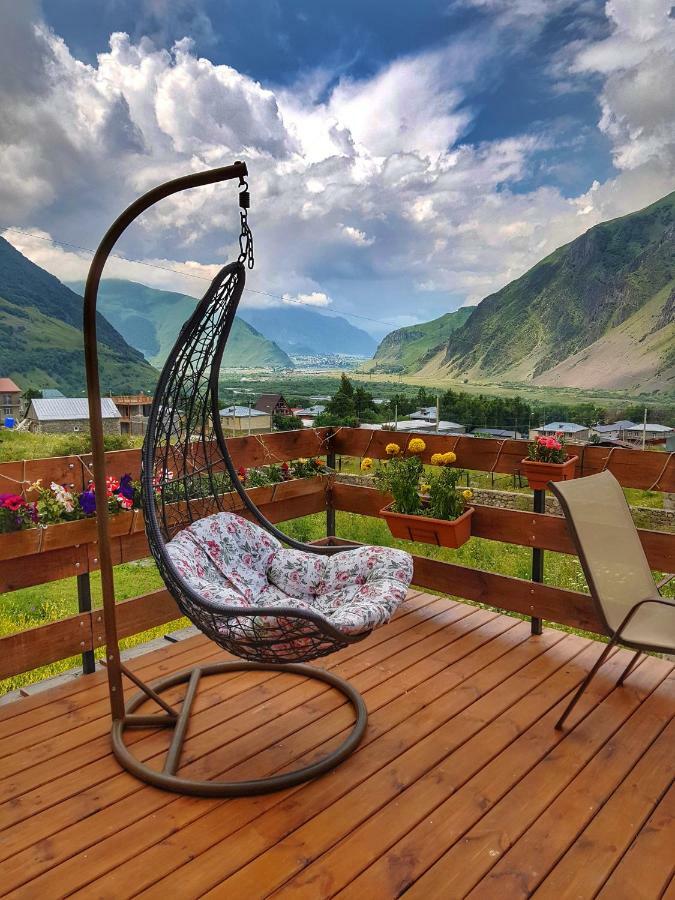 Sunshine Kazbegi Hotel Eksteriør billede
